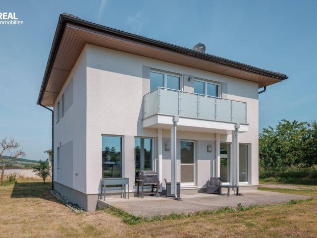 traumhaft gelegenes Passivhaus mit großem Grundstück
