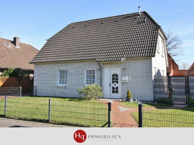 Traumhaft – Einfamilienhaus mit Garage und Südwest Garten in Top Lage!