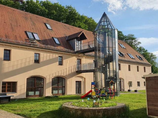 Traumhaft helle, großzügige 5 RW, mit schöner Terrasse und Gartenanteil