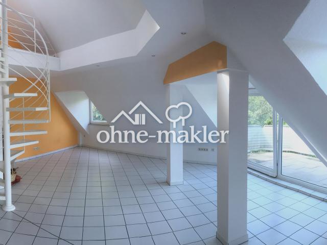 Traumhaft schöne, lichtdurchflutete, Dachgeschoss Maisonette Penthouse Wohnung
