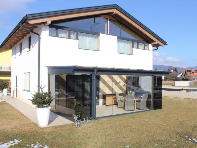 Traumhaft schönes Wohnhaus in Pfaffendorf zu verkaufen ! ABSOLUT NEUWERTIG !