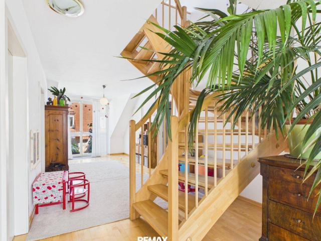 Traumhafte Maisonettewohnung mit Balkon und Garagenstellplatz im Herzen von Baden zu verkaufen!
