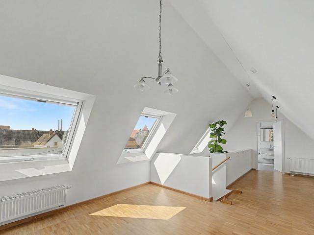 Traumhafte Maisonette Wohnung über den Dächern von Neckarsulm!