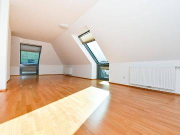 Traumhafte Maisonetten Wohnung im Herzen von Bad Gleichenberg. !