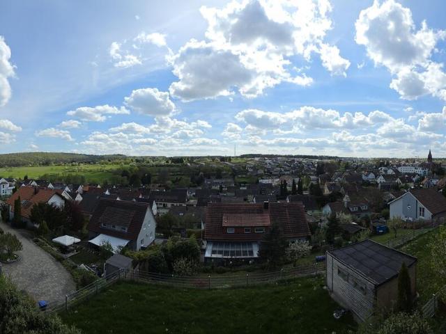 Traumhafte Aussicht in Wimsheim Großzügiges Doppelhaus mit viel Platz, Sauna & Wärmepumpe