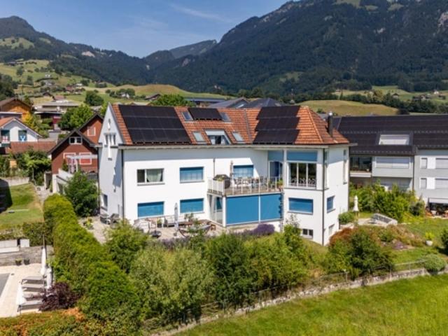 Traumhafte Aussichtslage Wunderschöne Wohnung mit herrlicher Aussichtsterrasse