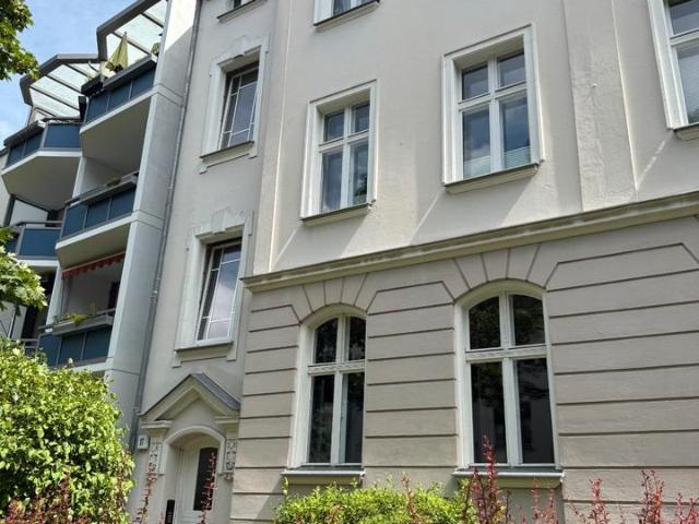 Traumhafte Altbauwohnung aus der Jahrhundertwende Kurzvideo