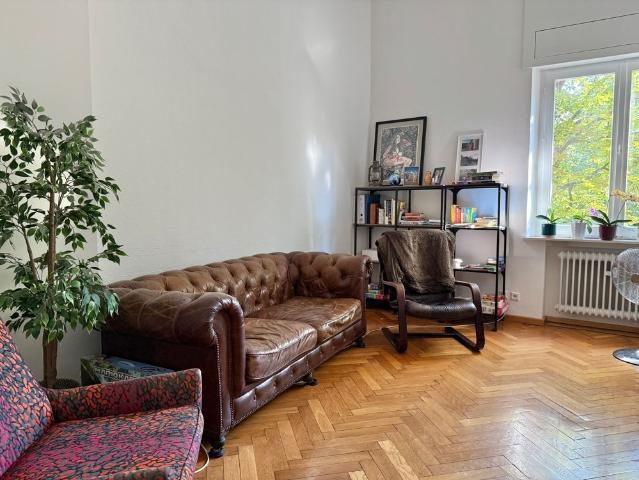 Traumhafte Altbauwohnung in der Karlsruher Oststadt am Karl Wilhelm Platz