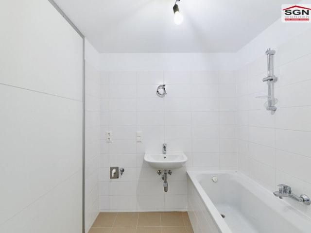 Traumhafte Balkonwohnung mit 3 Zimmern im 2. Liftstock