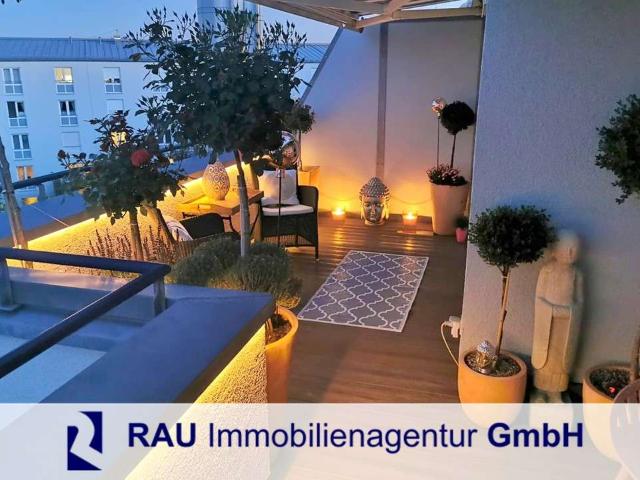 Zum Sommerbeginn: frei werdende Dachterrassen Wohnung in Bogenhausen Erbpacht