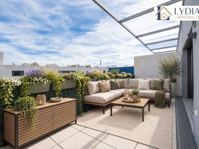 Traumhafte DG Wohnung im 7.Liftstock mit eigener Terrasse ruhige Innenhoflage / Gemeinschaftspool & Terrasse / Top Infrastruktur!