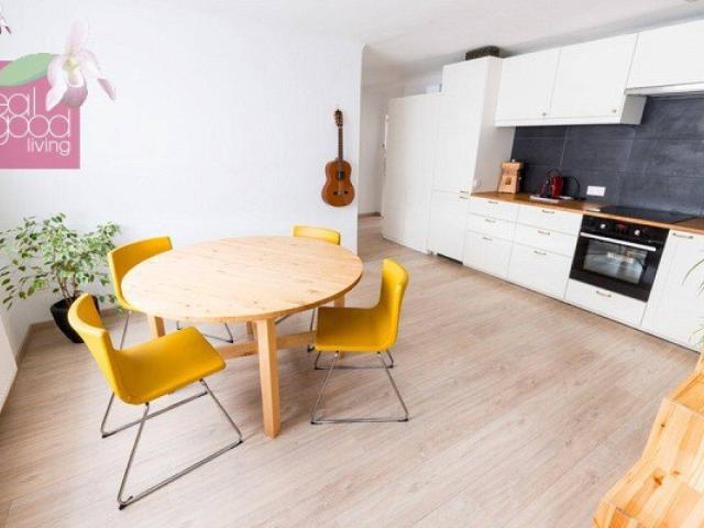 Traumhafte Anleger Dachgeschoßwohnung in 1120 Wien 3 Zimmer, Balkon, Kaufpreis € 429.000 befristet vermietet ist bis 14. Oktober 2028!