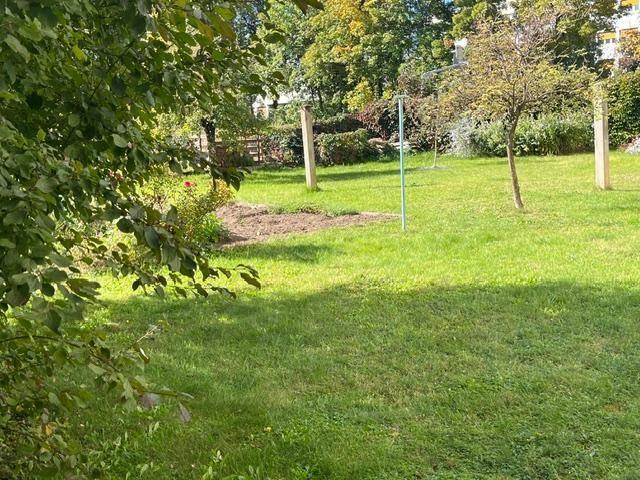 Traumhafte DG Wohnung mit Gartenbenützung