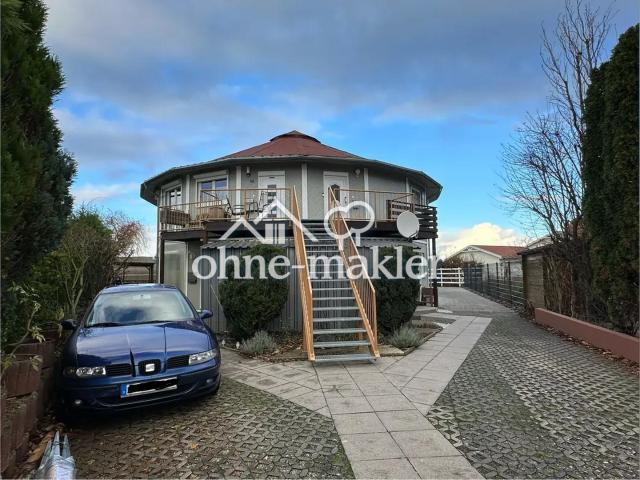 Traumhafte Erdgeschoss Wohnung mit Terrasse und unverbautem Fernblick zu vermieten!