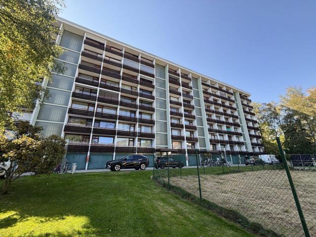Traumhafte Garçonnière Wohnung mit sonniger Loggia im Zentrum von Vöcklabruck PROVISIONSFREI