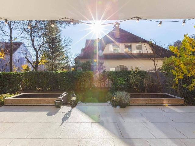 Traumhafte Gartenwohnung mit 230 m² Freifläche hochwertig saniert & perfekt gelegen