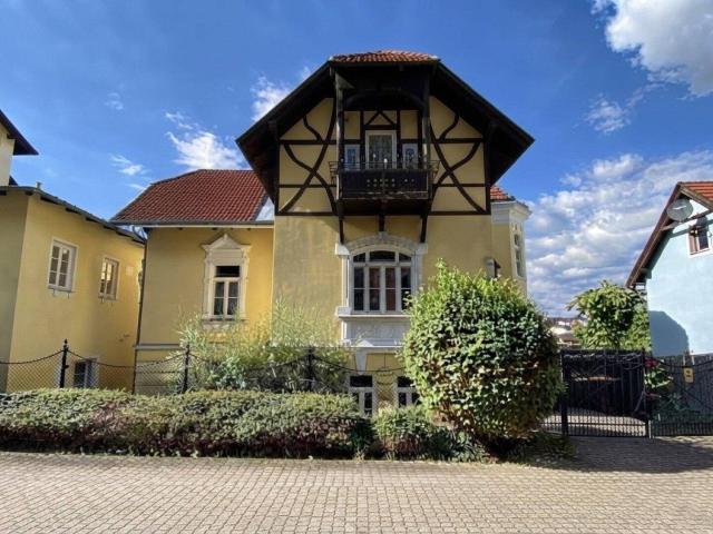 Traumhafte Jahrhundertwende Villa in Toplage