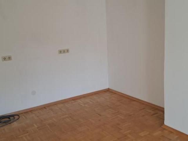 Traumhafte Lage im Bischofswald 2 Zimmerwohnung Top 33
