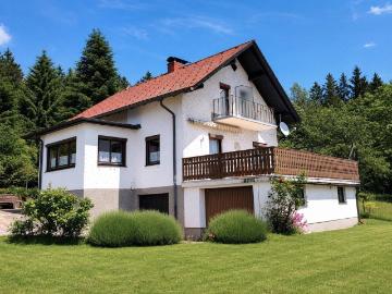 Traumhafte Lage im Wechselland! Einfamilienhaus mit großer Südterrasse