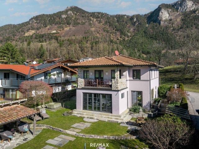 Architektenhaus mit wunderschönem Garten & modernsten Annehmlichkeiten!