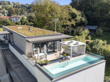 Traumhafte Penthouse Wohnung mit privatem Pool auf der Dachterrasse
