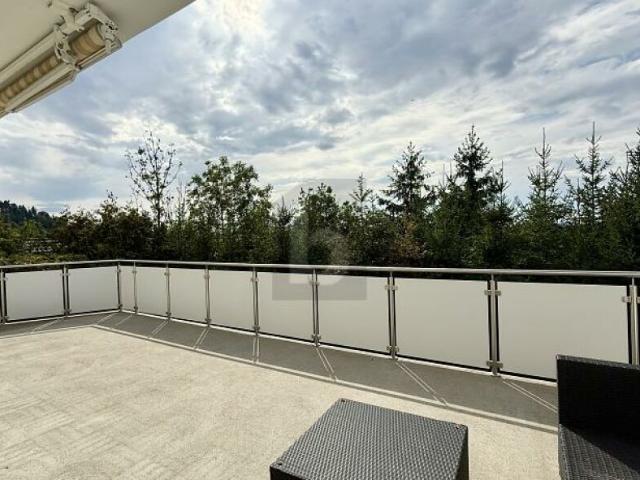 TRAUMHAFTE SONNENTERRASSE MIT BAULANDRESERVE