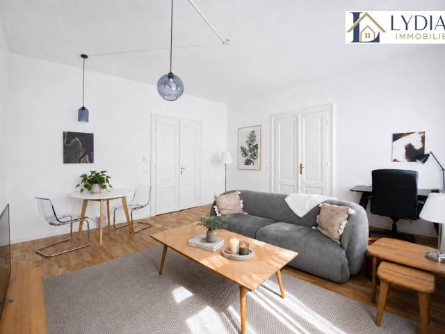 Traumhafte und kürzlich sanierte 2 Zimmer Altbauwohnung südwestlich ausgerichtet, Nähe U3 Station / Top Infrastruktur!