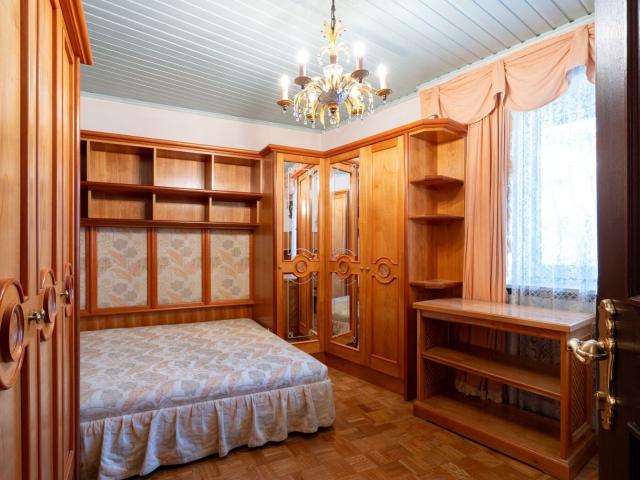 Traumhafte Villa mit Eigenem Wellnessbereich in Steyr zu Mieten!