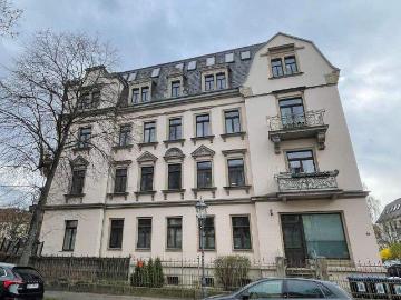 Traumhafte Wohnung im sanierten Denkmal in TOP Lage