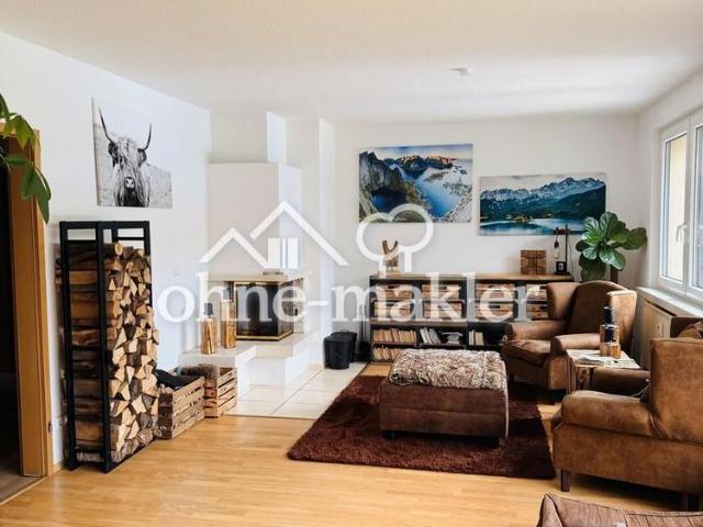 Traumhafte Wohnung in EFH mit Kamin, Garten, Pool, Wintergarten