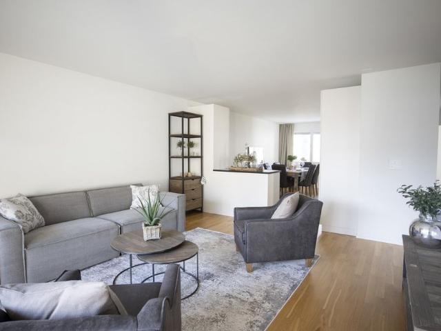 Traumhafte Wohnung Neu auch E Mobility Ladestationen