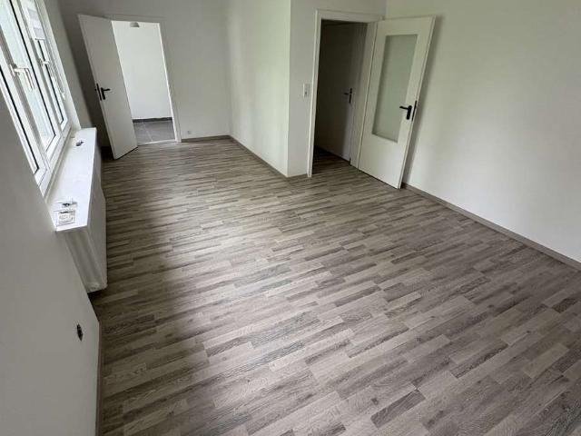 Traumhafte 1 Zimmer Wohnung im 1. OG mitte