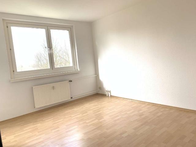 Traumhafte 2 Raum Wohnung mit Balkon in exklusiver Wohnanlage zu vermieten