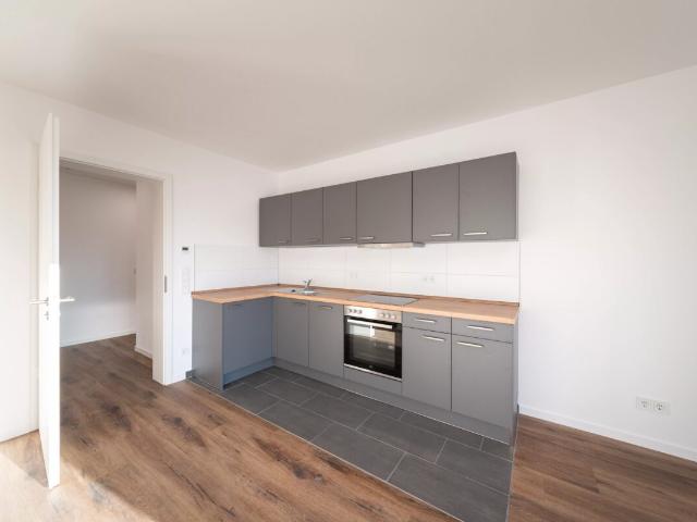 Traumhafte 2 Zimmerwohnung mit neuer EBK & Balkon WE26