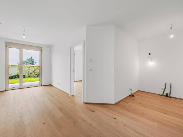 Traumhafte 2 Zi Gartenwohnung in toller Lage