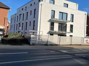 Traumhafte 2 Zimmer Penthouse Wohnung in Krefeld Oppum