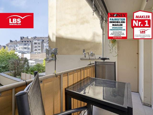 Traumhafte 2 Zimmer Wohnung in Pempelfort mit Balkon!