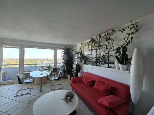 Traumhafte 2 Zimmer Wohnung mit Blick auf München und die Alpen