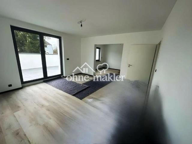 Traumhafte 3–4 Zimmer Wohnung mit großer Terrasse in Nürnberg Reichelsdorf
