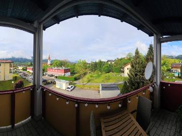 Traumhafte 3,5 Zimmer Wohnung am Waldrand