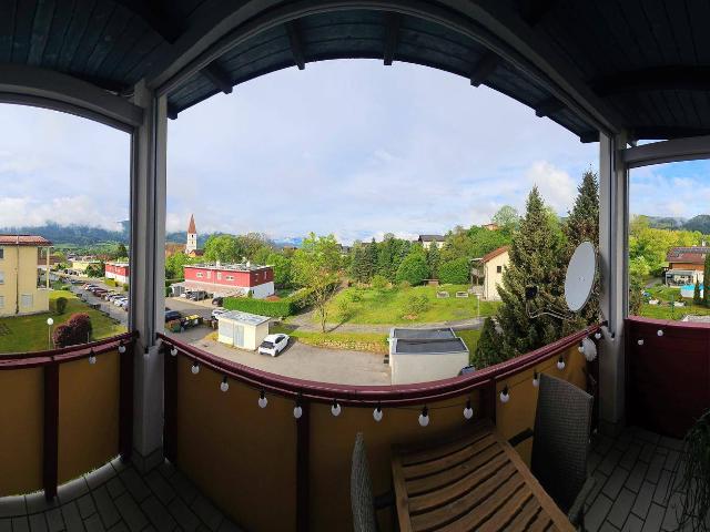 Traumhafte 3,5 Zimmer Wohnung am Waldrand