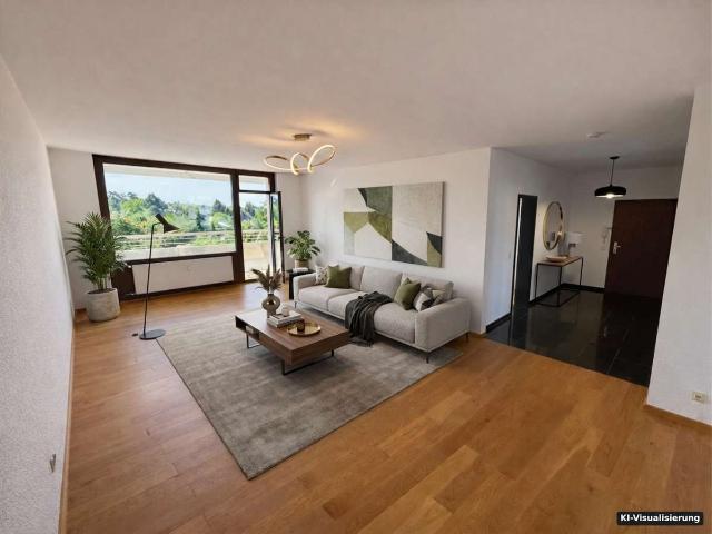 Traumhafte 3,5 Zimmer Wohnung in Sachsenhausen, Pool, Sauna und Balkon genießen!