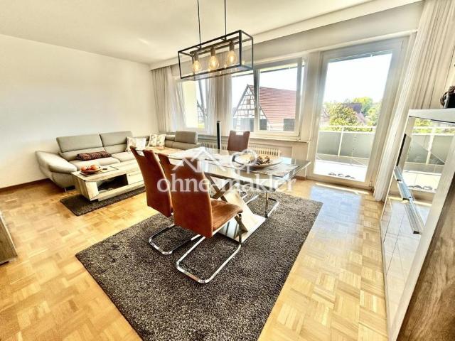 Traumhafte 3,5 ZW mit moderner EBK, Einzelgarage und XXL Balkon