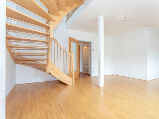 Traumhafte 3 Zimmer Maisonette Wohnung mit Galerie Charakter in Gresten