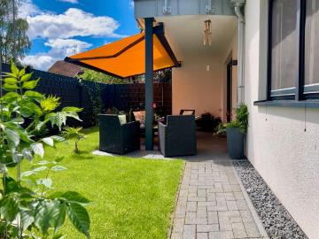 Traumhafte 3 Zimmer Wohnung mit Garten und Terrasse in Steinhude