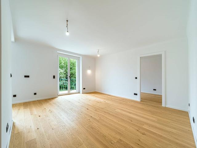 Traumhafte 3 Zimmer Wohnung mit sonniger, großzügiger Terrasse im grünen 17. Bezirk!
