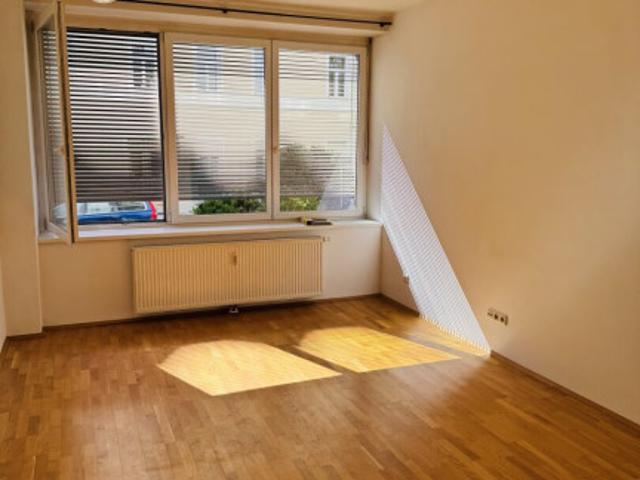 Traumhafte 3 Zimmerwohnung in ruhiger Zentrumslage mit besten Anbindungen