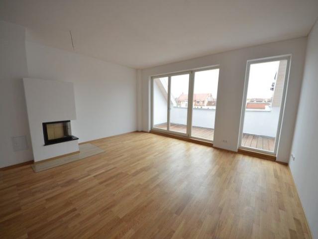 Traumhafte 4 Zimmer Maisonette Wohnung in der ehemaligen Kunstdruckanstalt Dr. Trenkler – Co