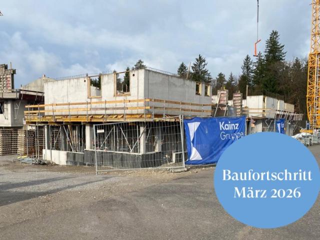Traumhafte 4 Zimmer Dachgeschosswohnung mit über 89 m² Wohnfläche und knapp 12 m² Balkon