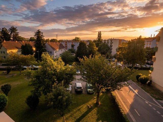 Traumhafte 4 Zimmer Eigentumswohnung Einziehen & Wohlfühlen